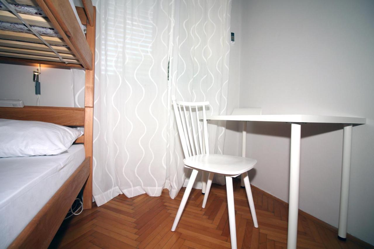 Hostel Marko Tisno Ngoại thất bức ảnh